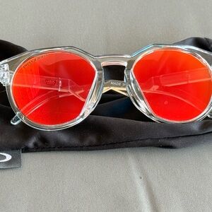 Oakley Sutro OO9406 PRIZM Road Red Lens Clear Frame – NEW No Box